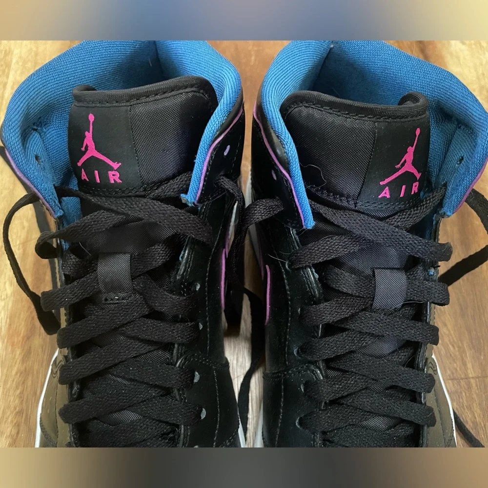 Air Jordan 1 Mid Radio Raheem Shoes